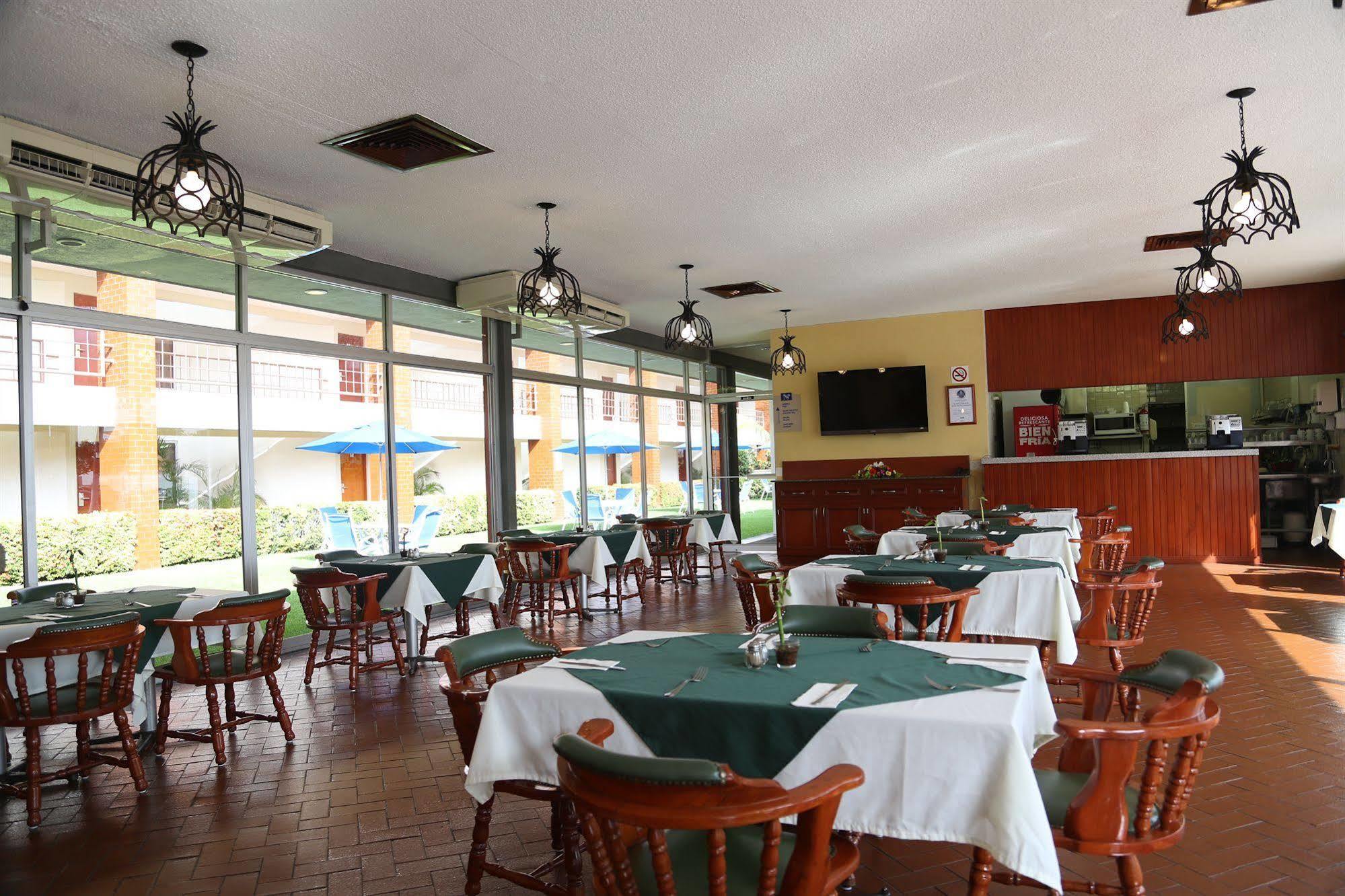 Hotel Jaragua โบกา เดล ริโอ ภายนอก รูปภาพ