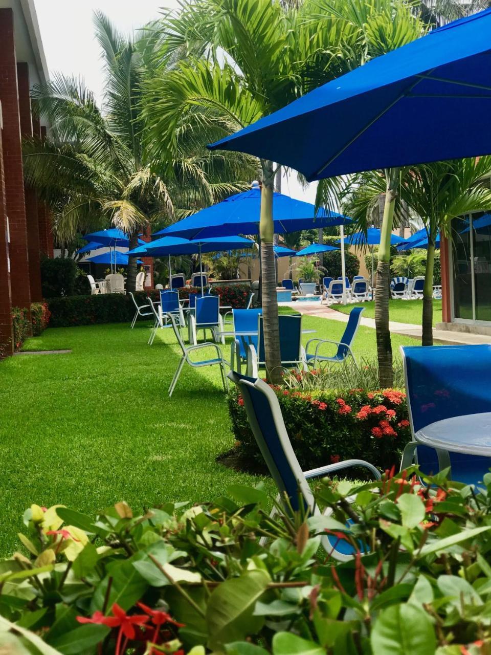 Hotel Jaragua โบกา เดล ริโอ ภายนอก รูปภาพ
